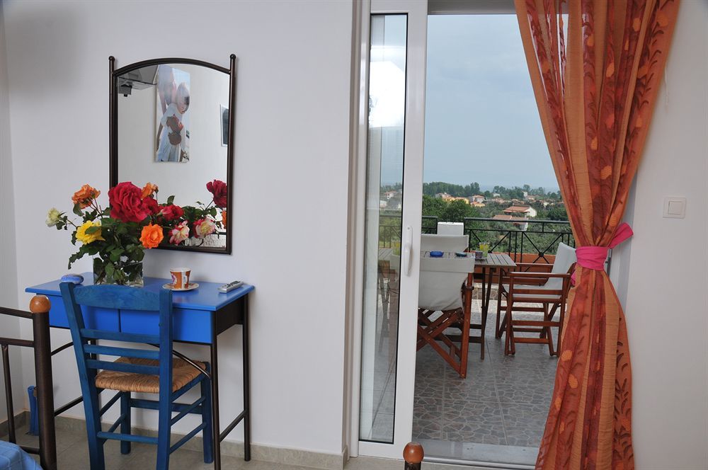 Irene Studios Hotel Evia Экстерьер фото