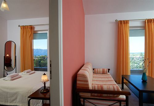 Irene Studios Hotel Evia Экстерьер фото